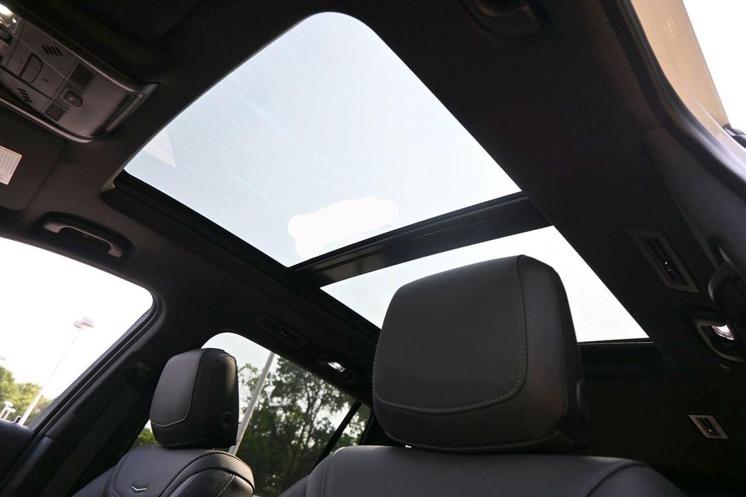 2024 Cadillac XT6