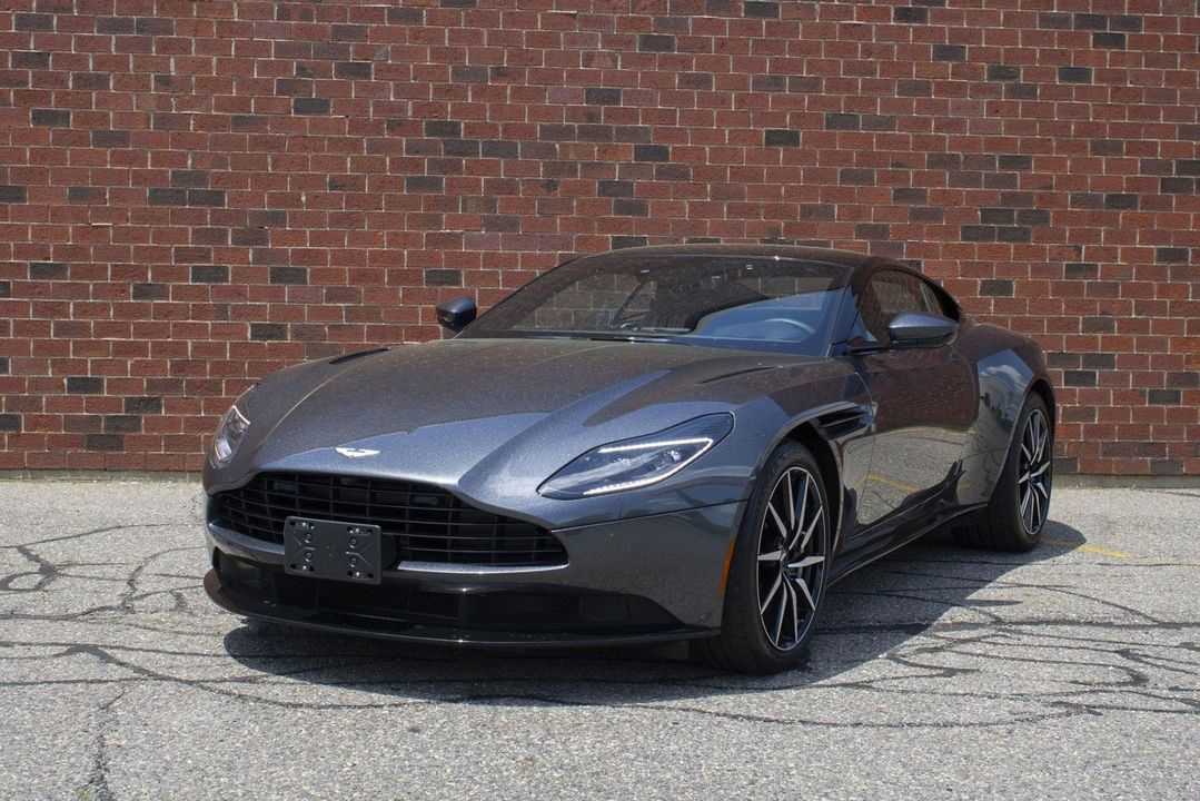 2021 Aston Martin DB11