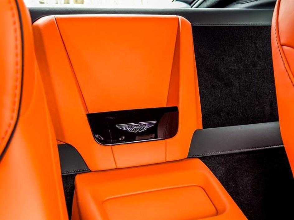 2025 Aston Martin Vantage