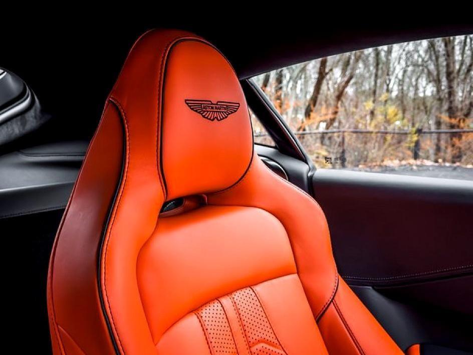 2025 Aston Martin Vantage
