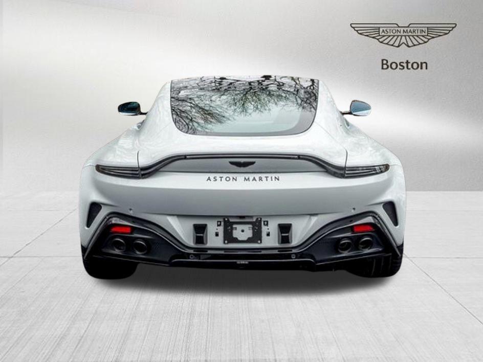 2025 Aston Martin Vantage