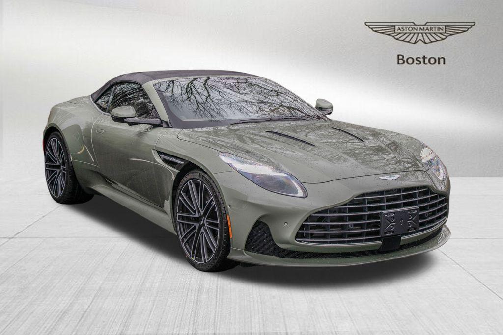 2025 Aston Martin DB12
