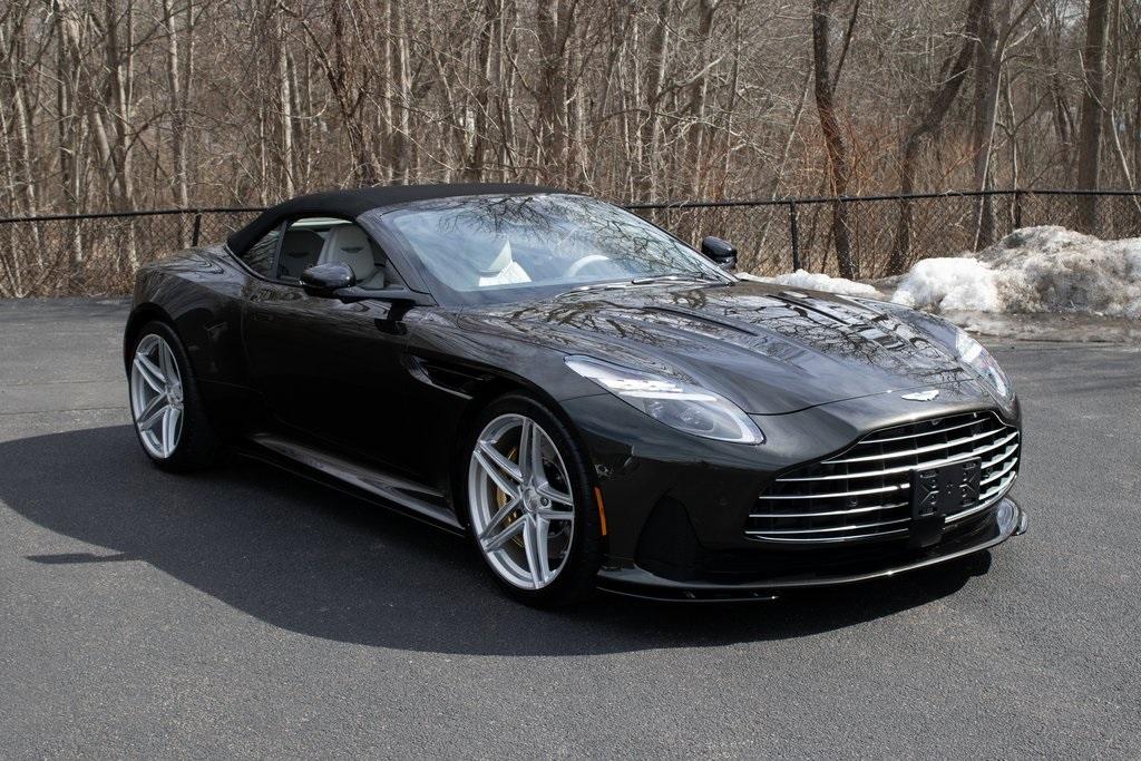 2025 Aston Martin DB12