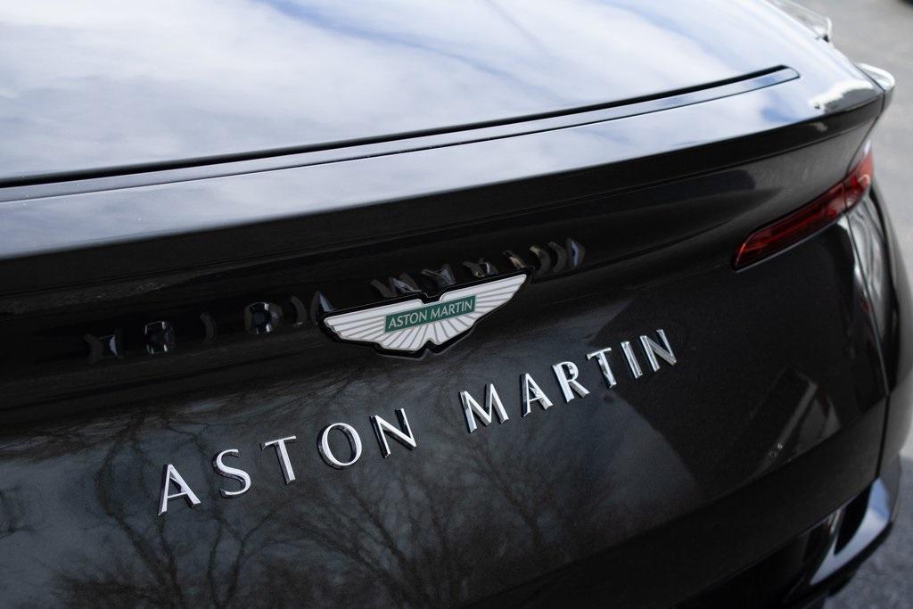 2025 Aston Martin DB12