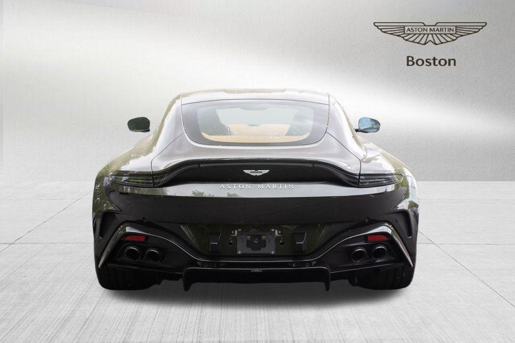 2025 Aston Martin Vantage