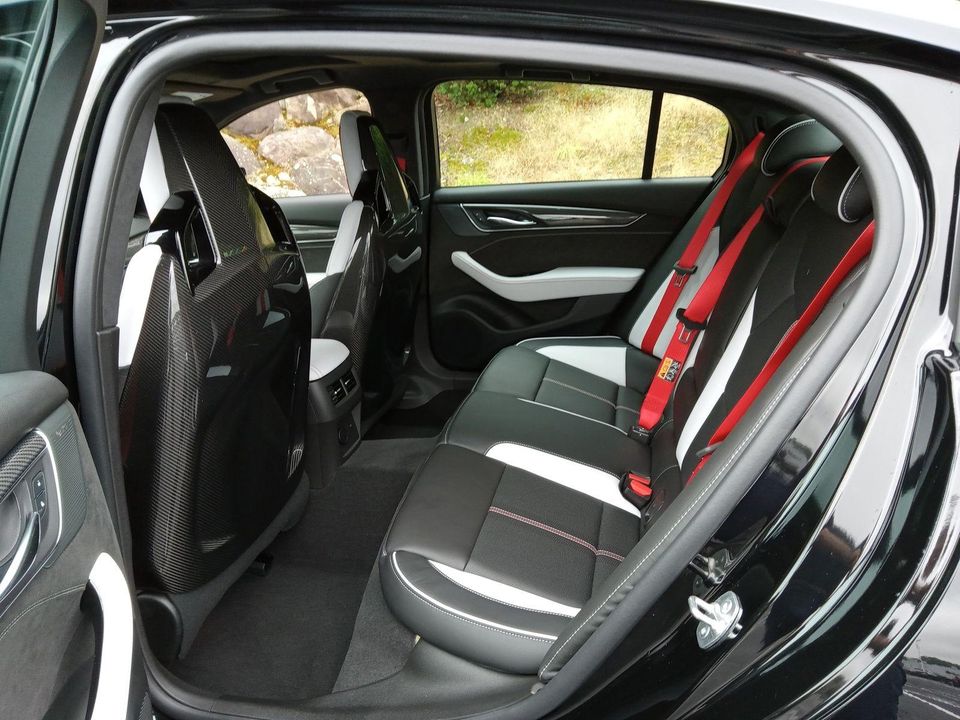2025 Cadillac CT5