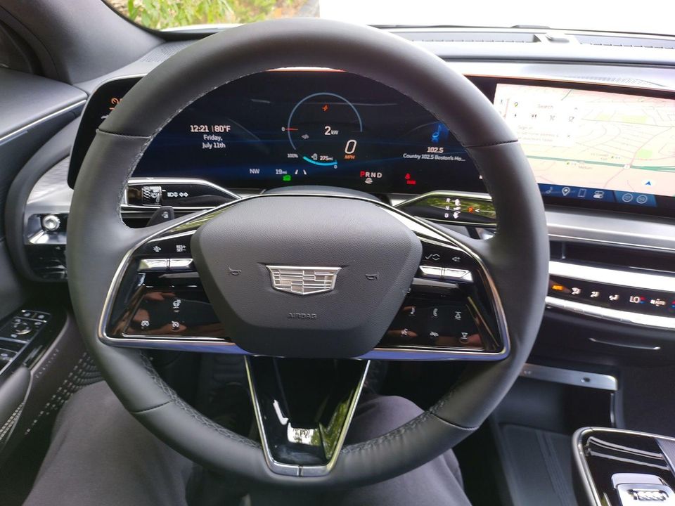 2025 Cadillac LYRIQ