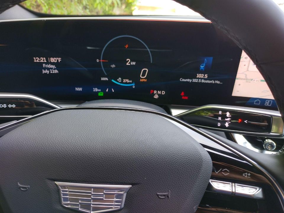 2025 Cadillac LYRIQ