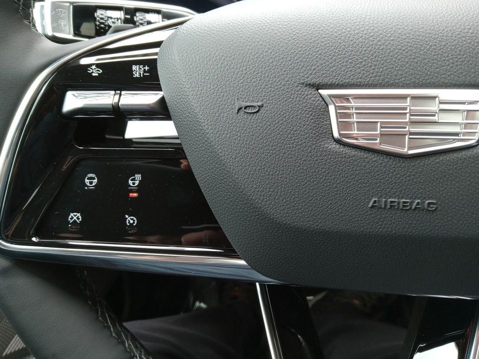 2025 Cadillac OPTIQ