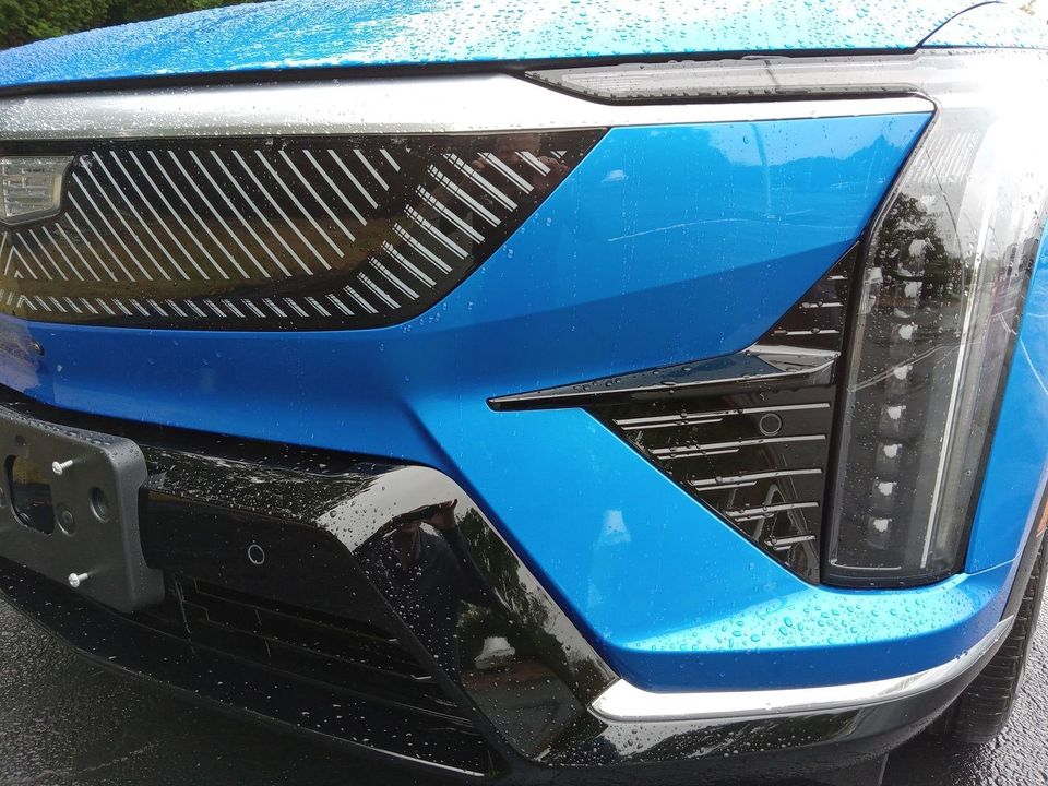 2025 Cadillac OPTIQ