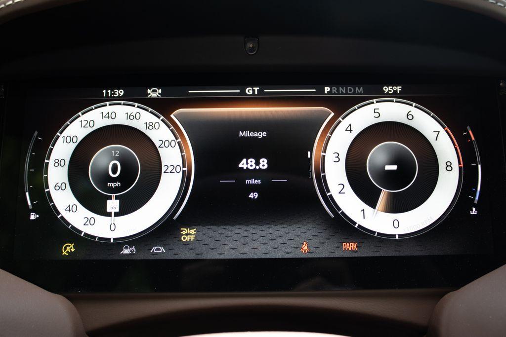 2025 Aston Martin DB12