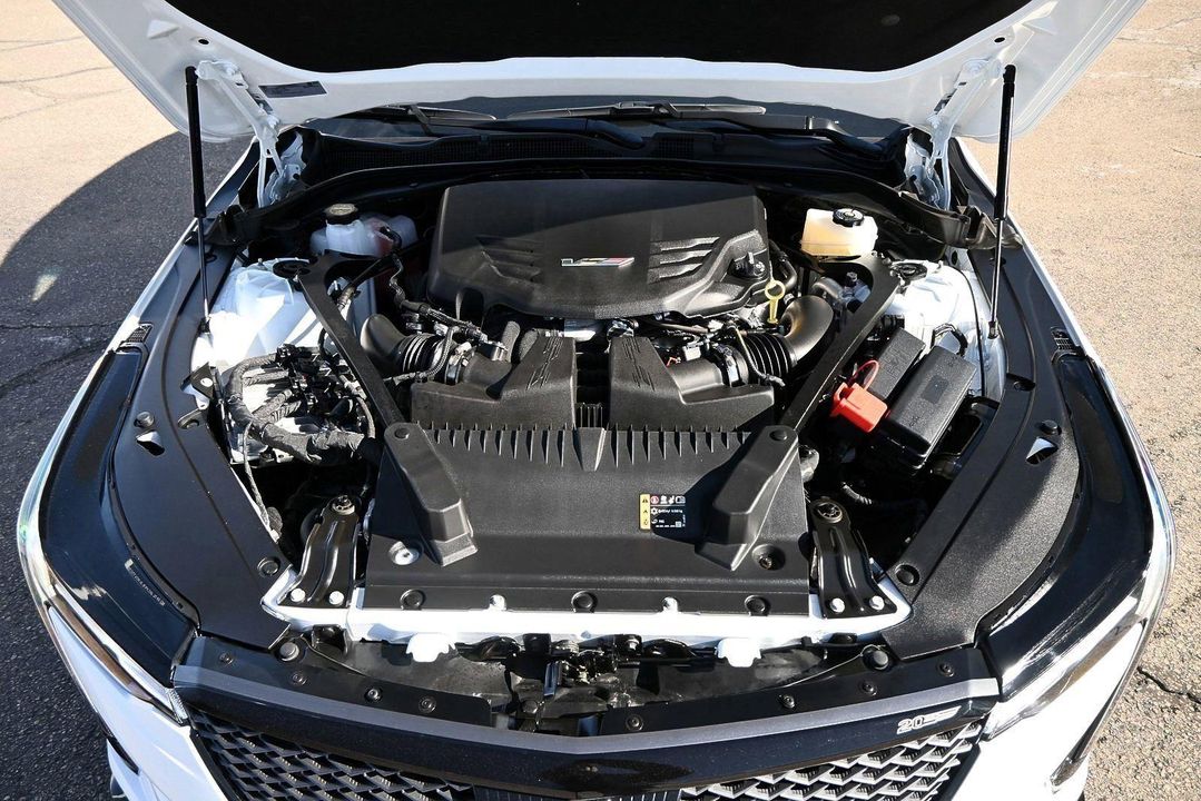 2025 Cadillac CT4