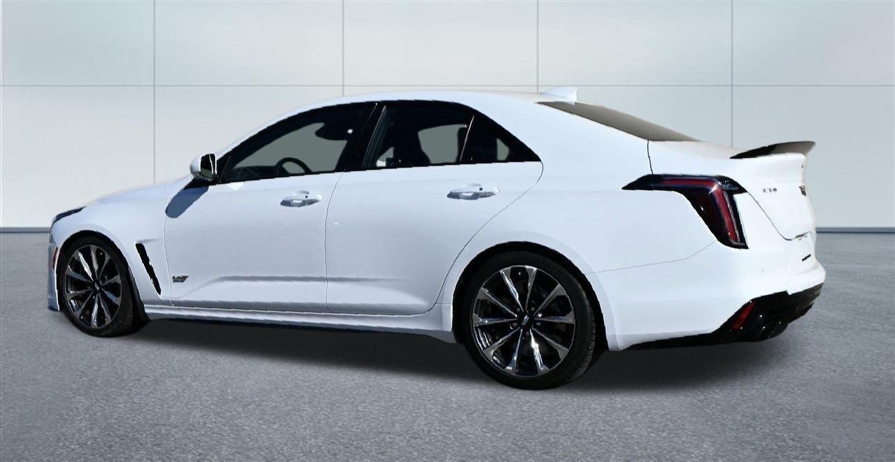 2025 Cadillac CT4