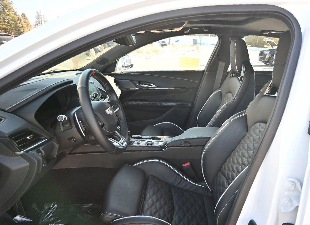 2025 Cadillac CT4