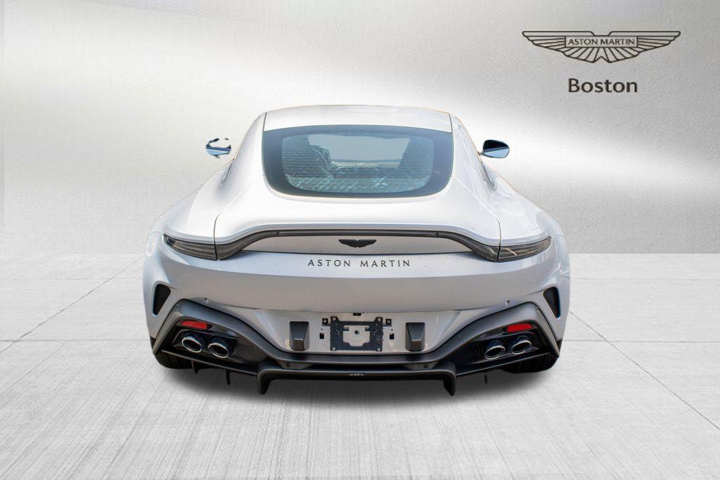 2025 Aston Martin Vantage