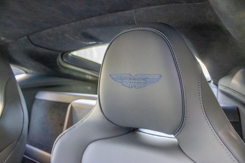 2025 Aston Martin Vantage