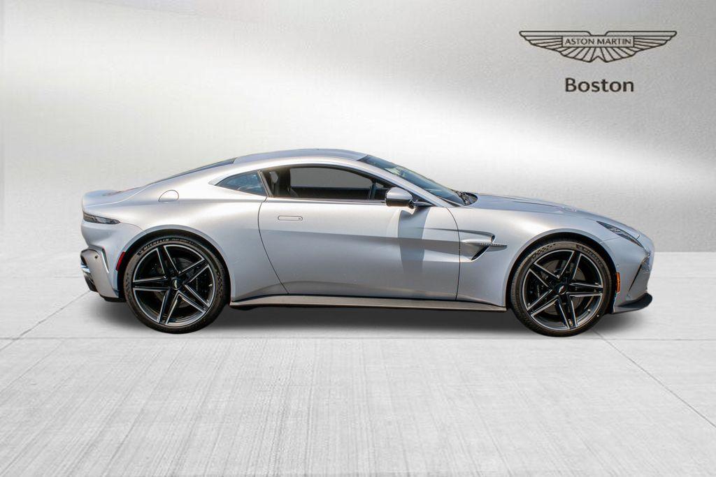 2025 Aston Martin Vantage