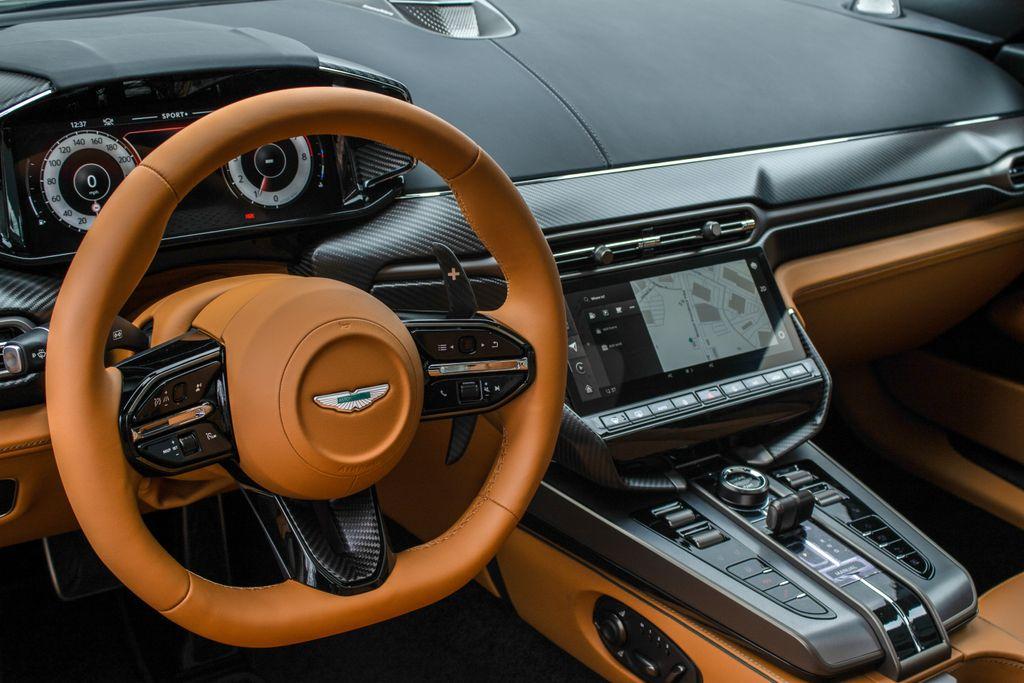 2025 Aston Martin Vanquish