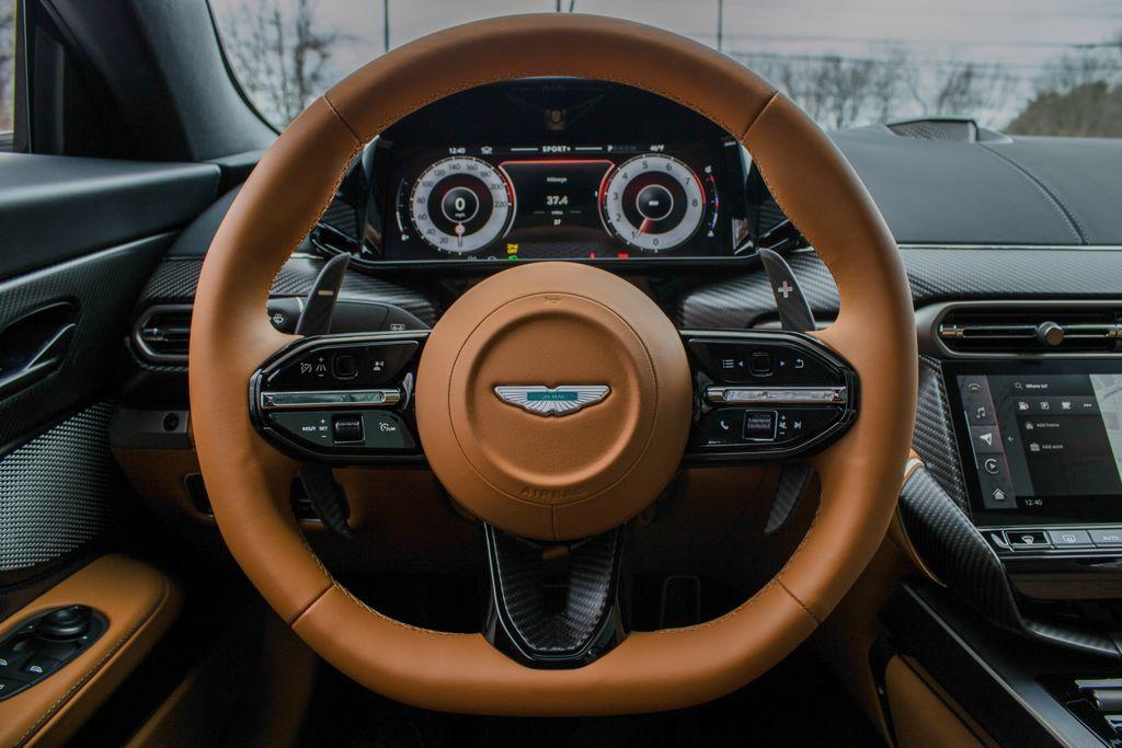2025 Aston Martin Vanquish