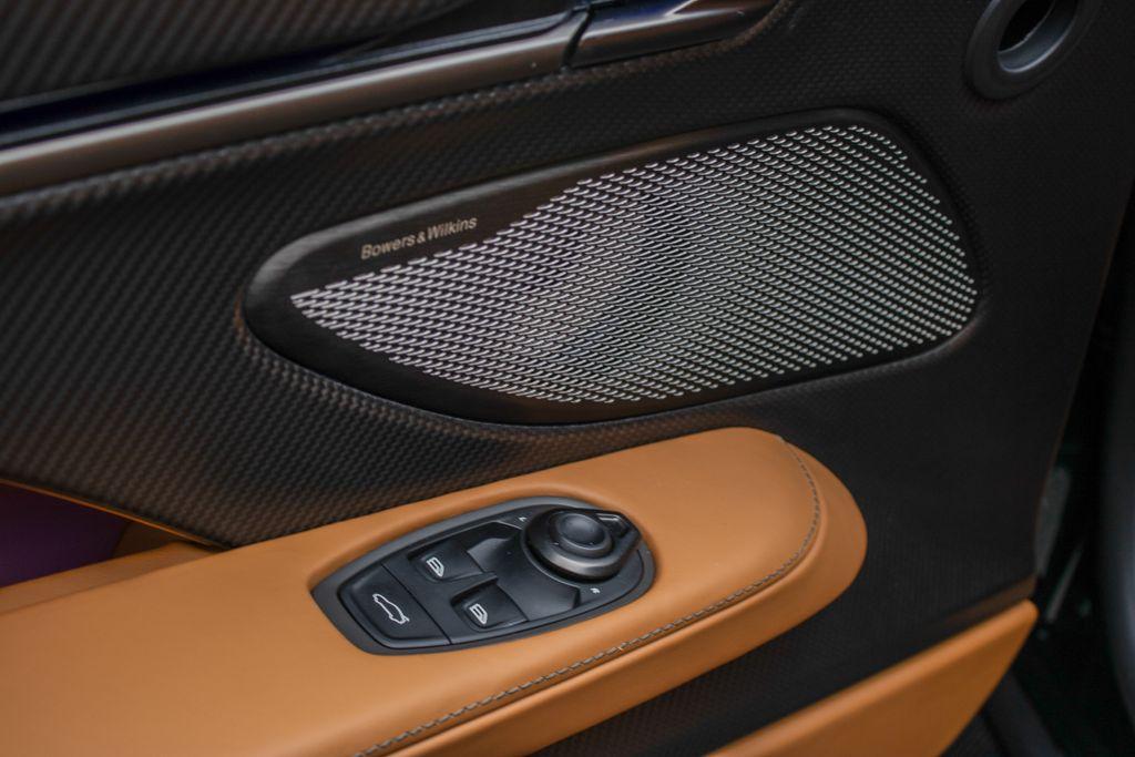2025 Aston Martin Vanquish