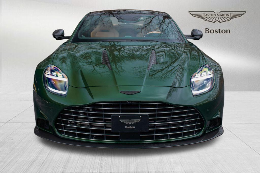 2025 Aston Martin Vanquish
