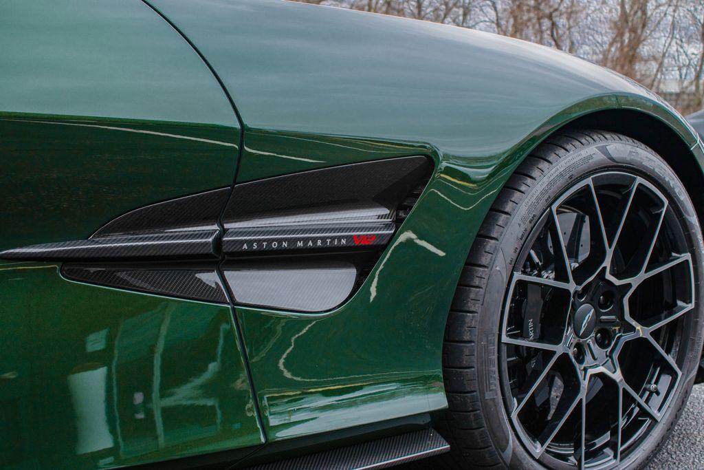 2025 Aston Martin Vanquish