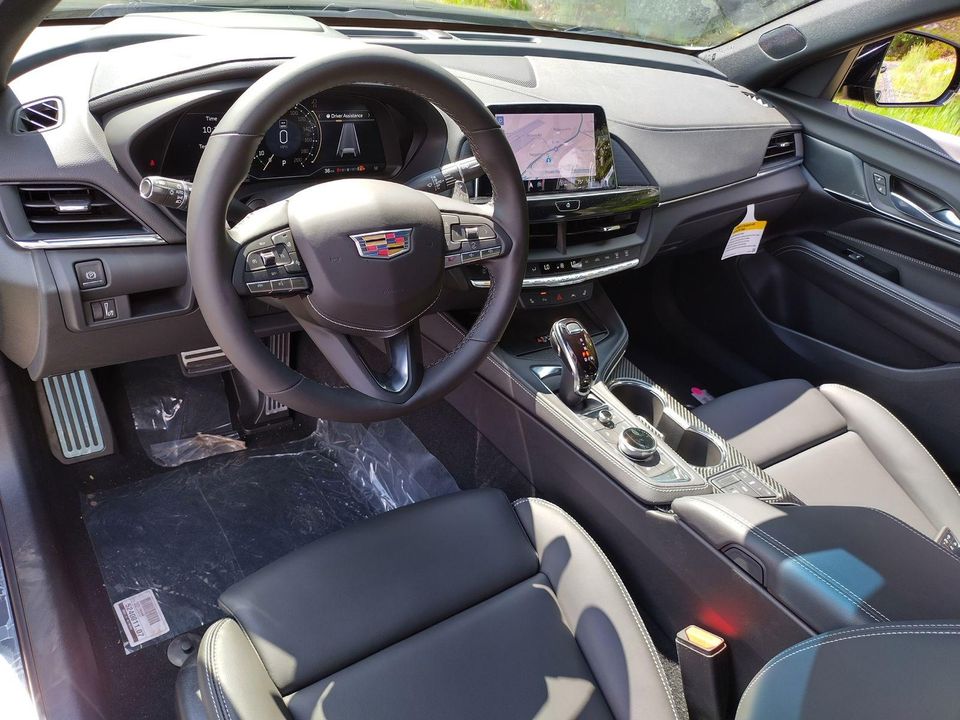 2025 Cadillac CT4