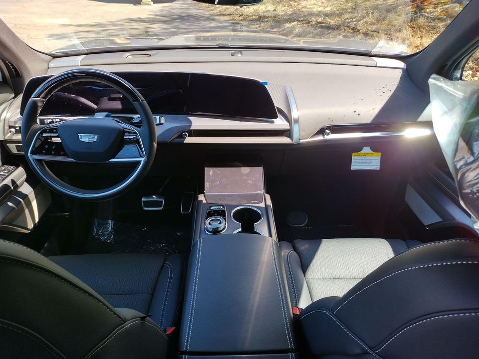 2026 Cadillac VISTIQ