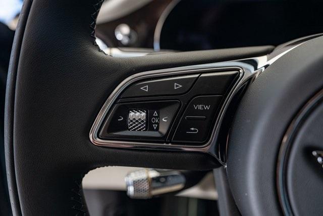 2025 Bentley Flying Spur