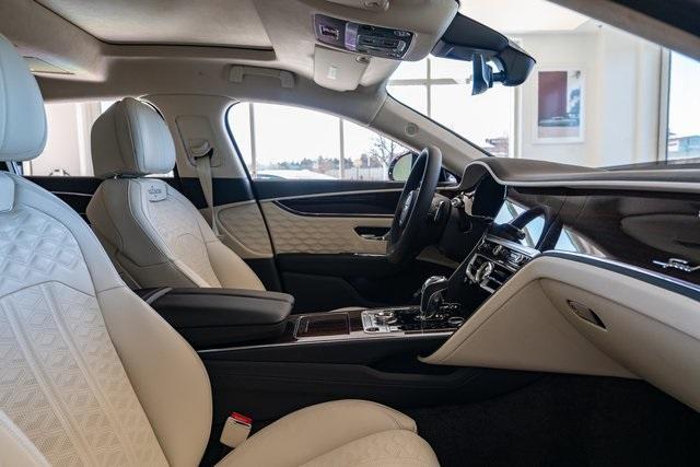 2025 Bentley Flying Spur