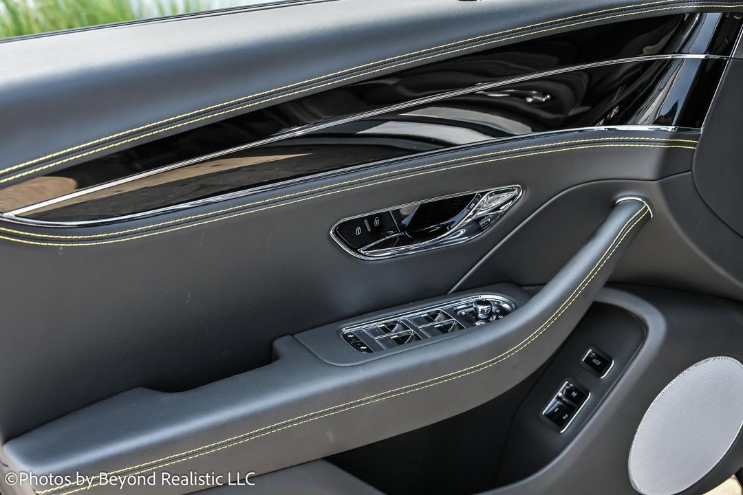 2024 Bentley Flying Spur