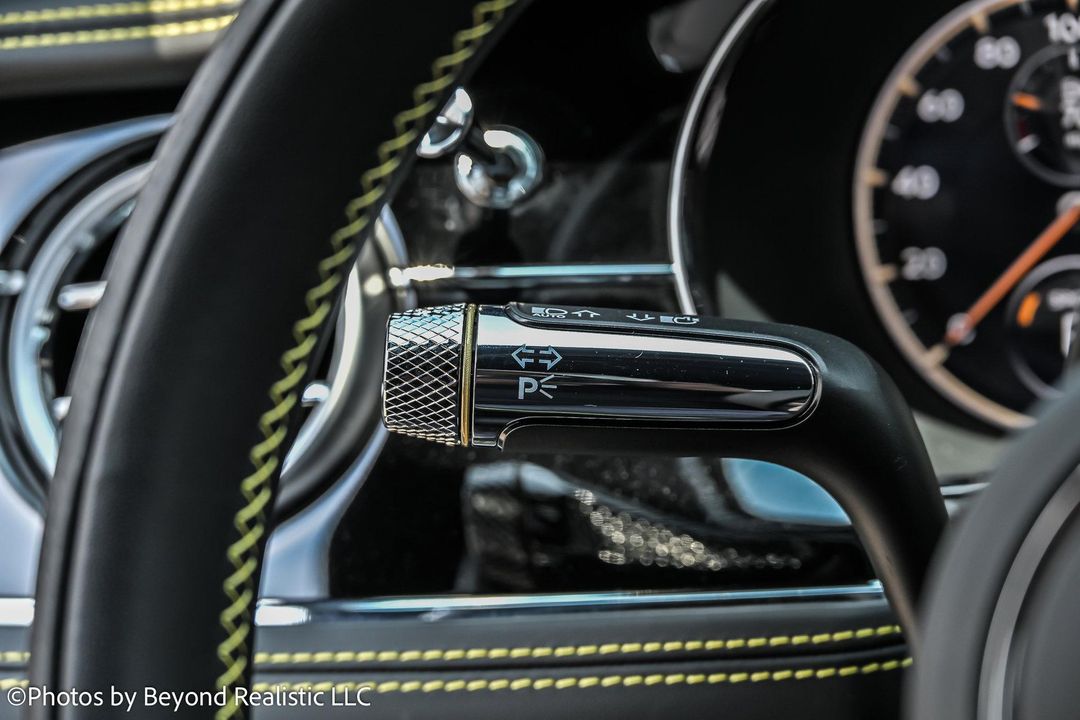 2024 Bentley Flying Spur