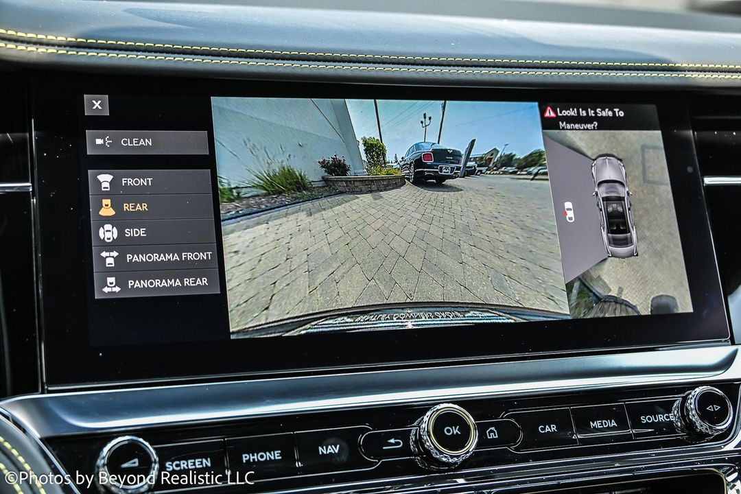 2024 Bentley Flying Spur