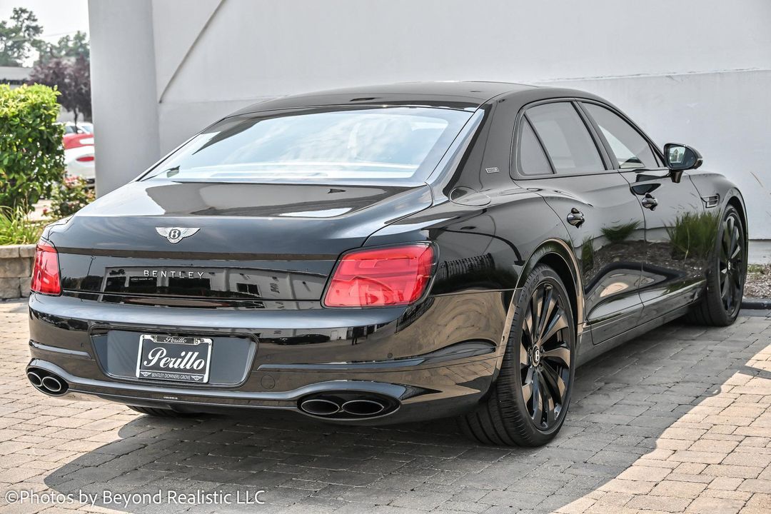 2024 Bentley Flying Spur