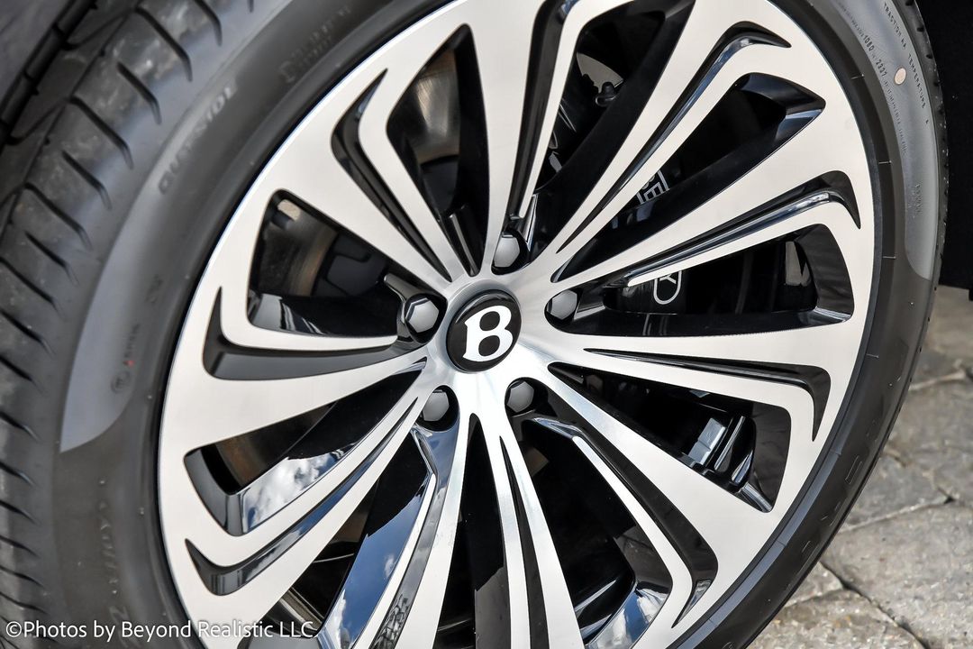 2024 Bentley Bentayga