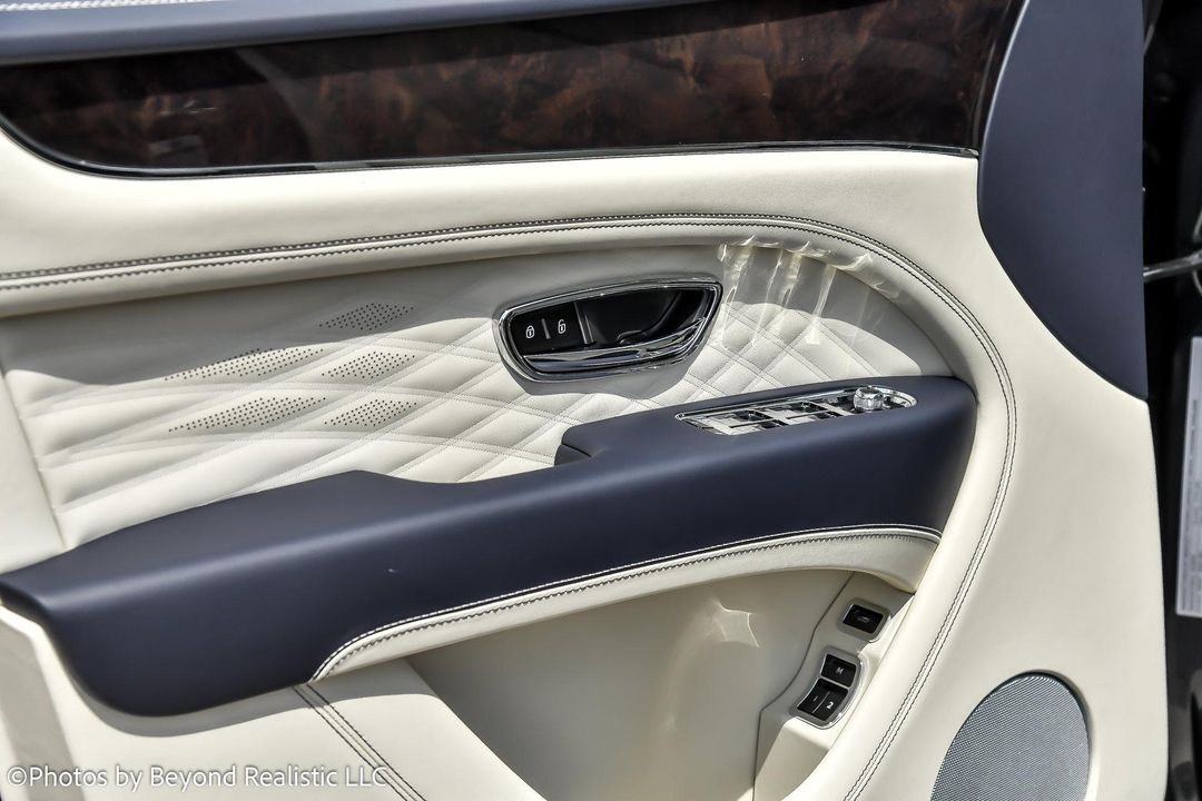 2024 Bentley Bentayga
