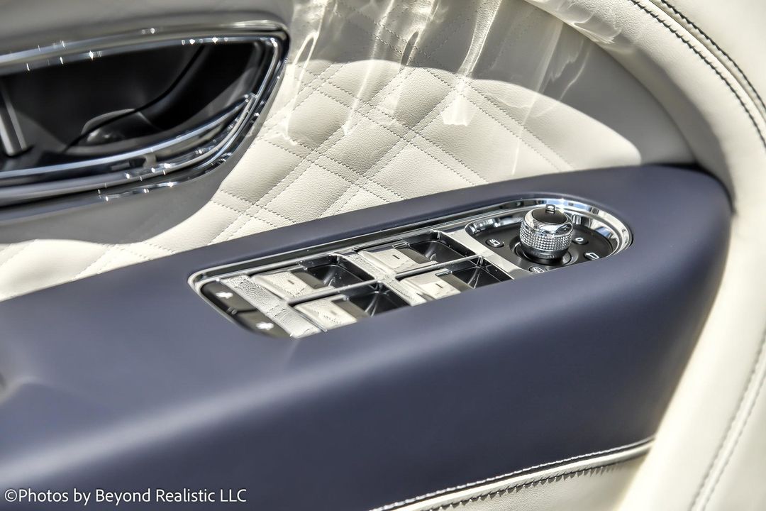2024 Bentley Bentayga