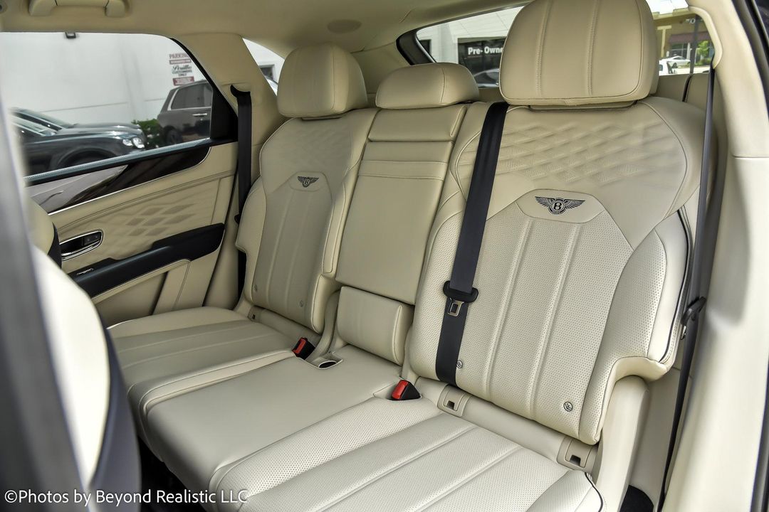 2024 Bentley Bentayga