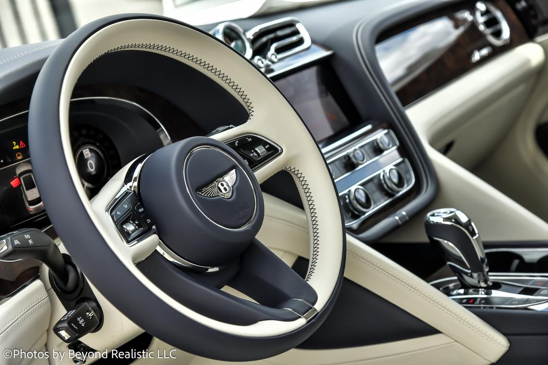 2024 Bentley Bentayga