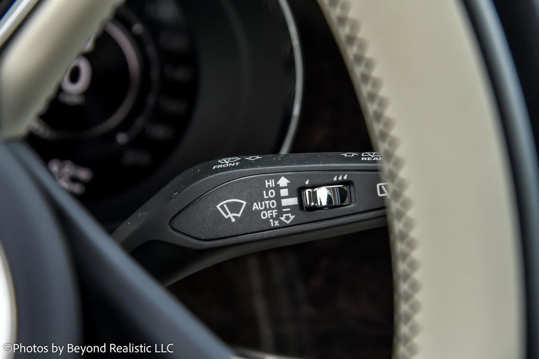 2024 Bentley Bentayga