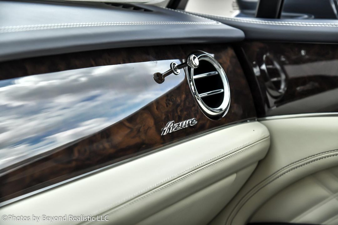 2024 Bentley Bentayga