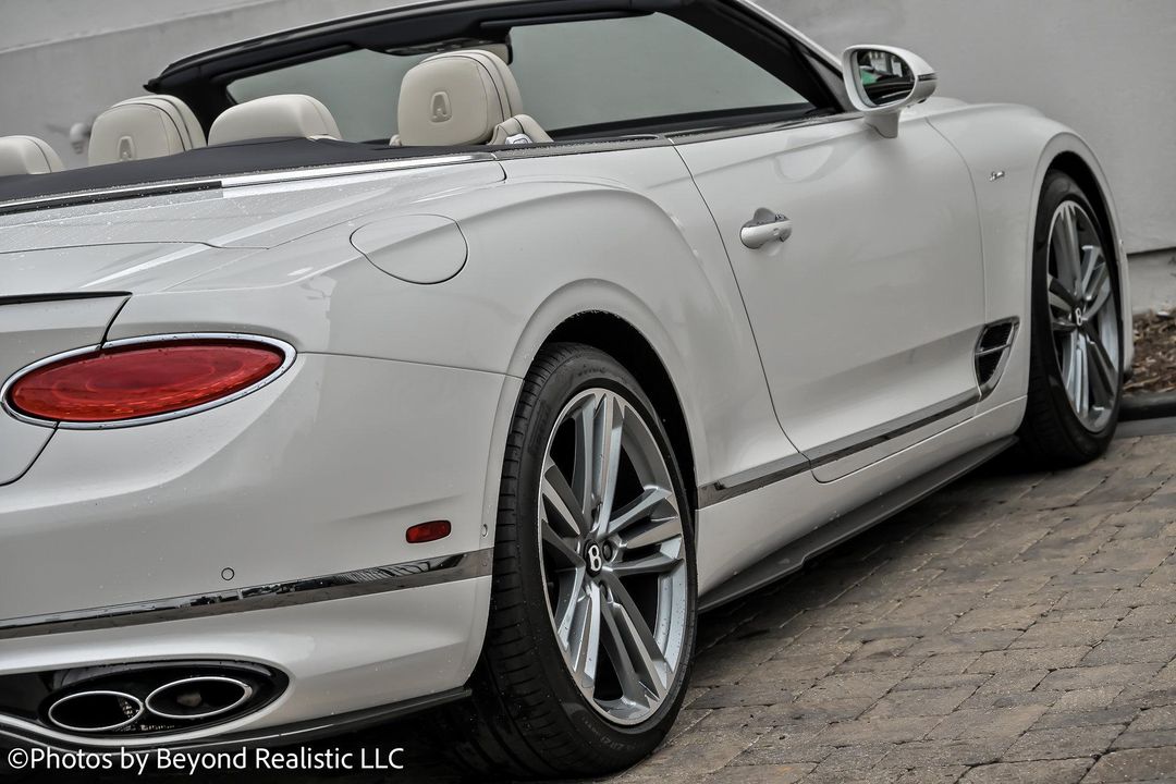 2024 Bentley Continental