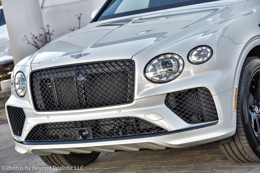 2024 Bentley Bentayga EWB