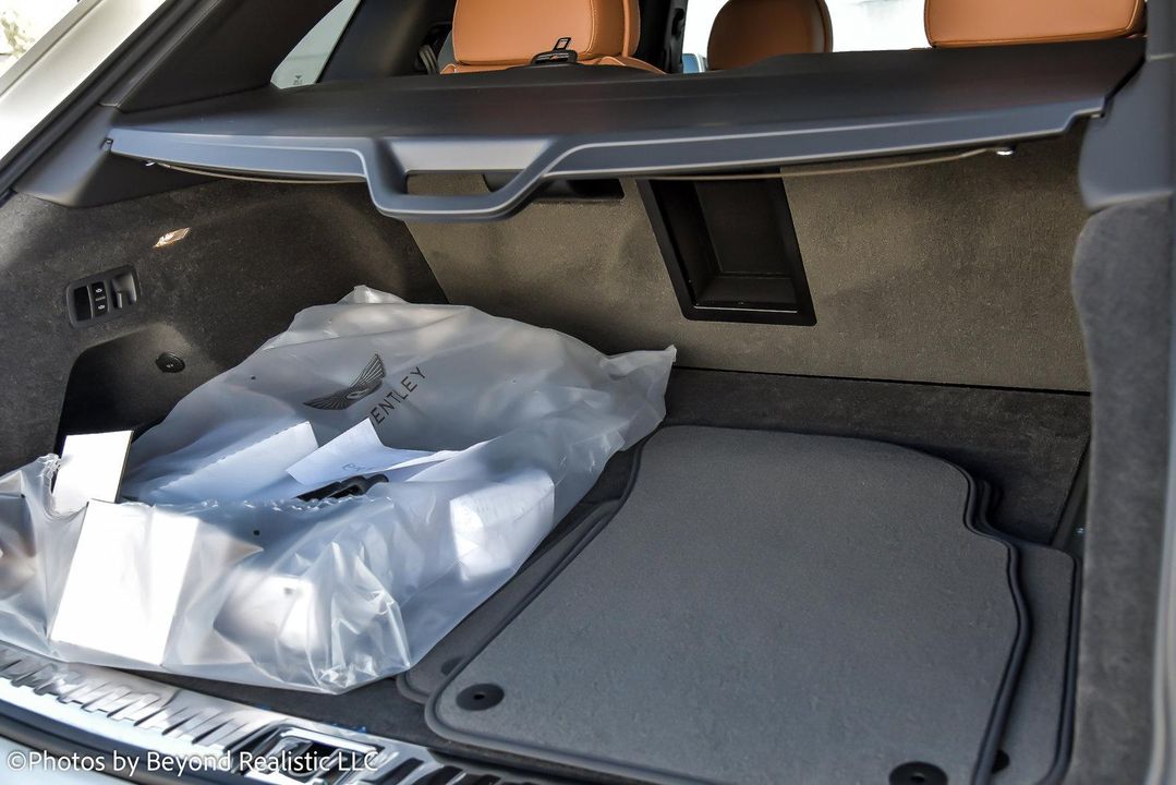 2024 Bentley Bentayga EWB