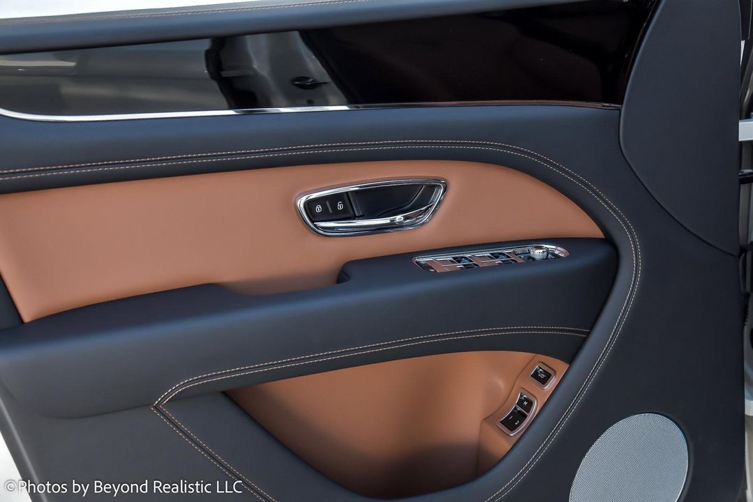 2024 Bentley Bentayga EWB