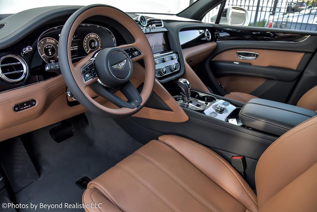 2024 Bentley Bentayga EWB