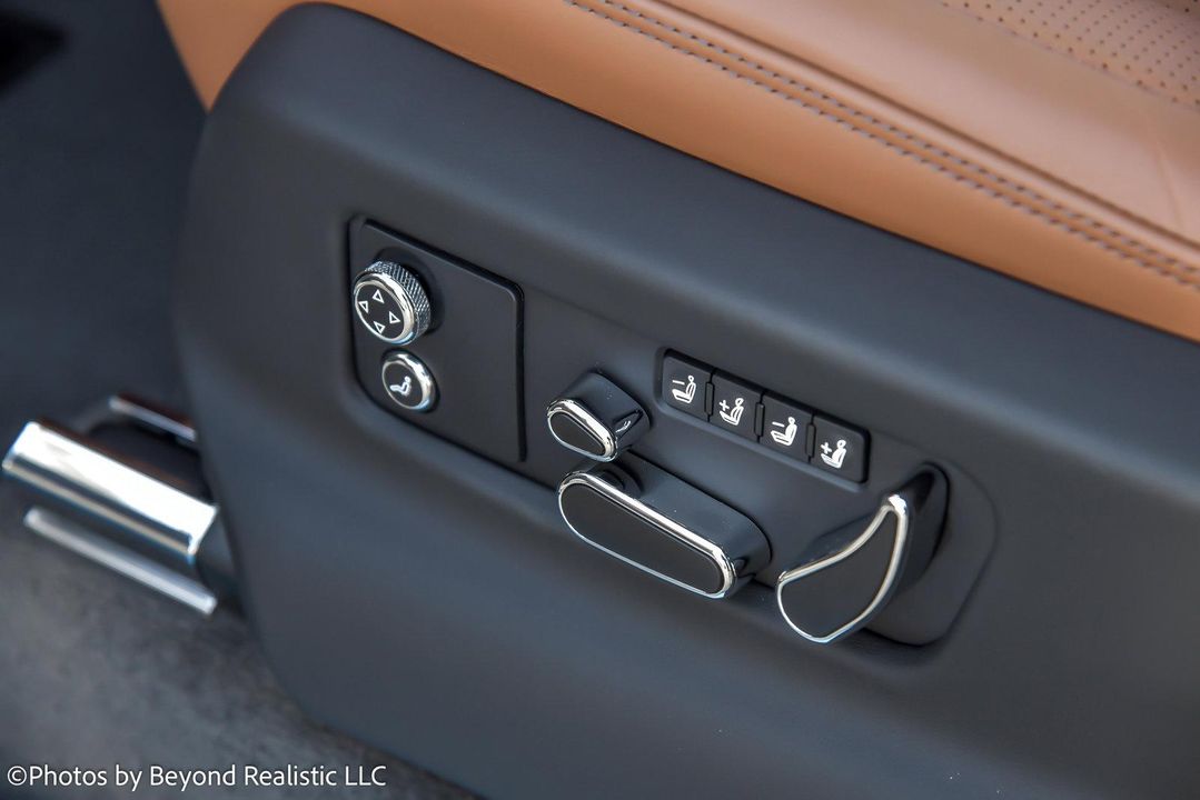 2024 Bentley Bentayga EWB