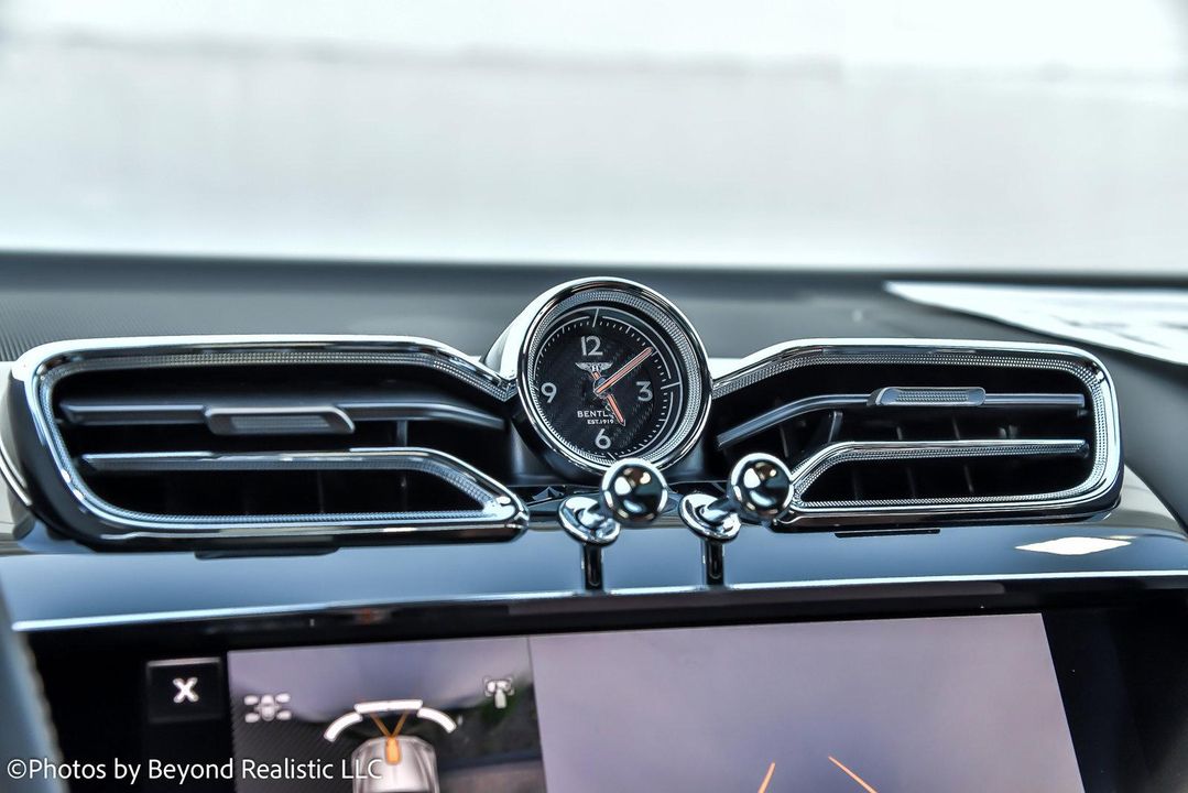 2024 Bentley Bentayga EWB