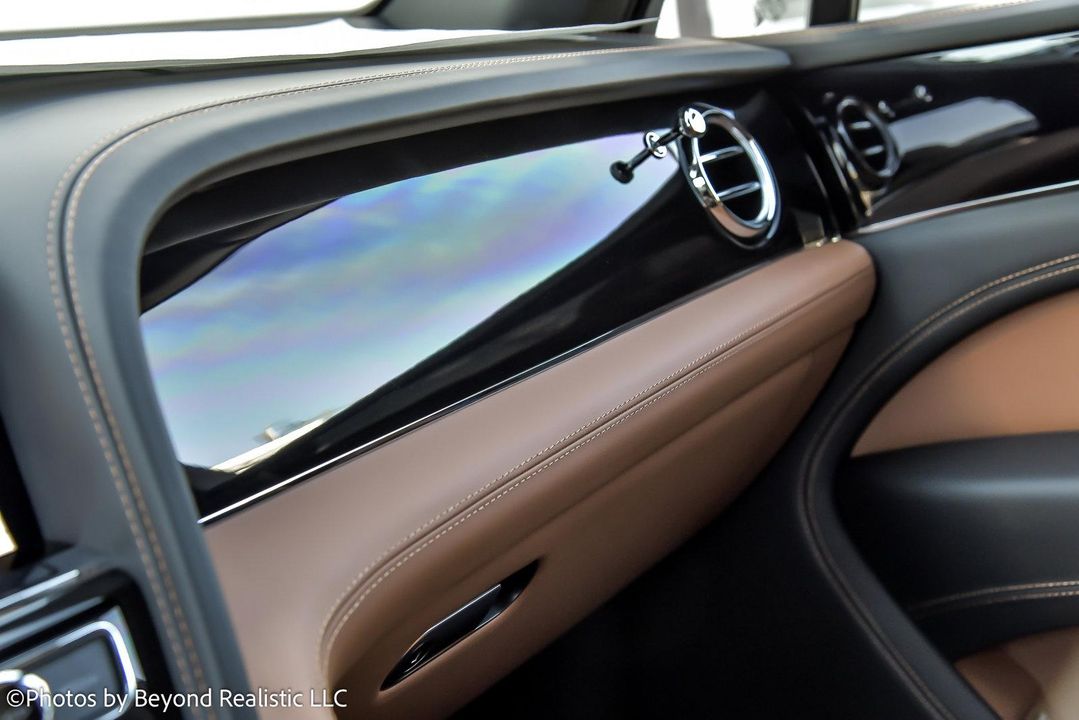 2024 Bentley Bentayga EWB