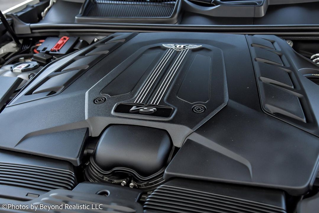 2024 Bentley Bentayga EWB